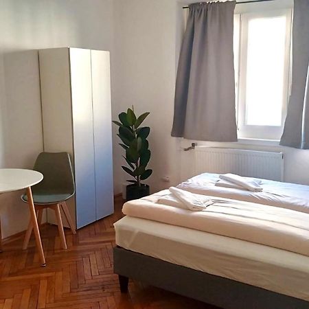Apartment Lerchenfelder Strasse Vienna Luaran gambar